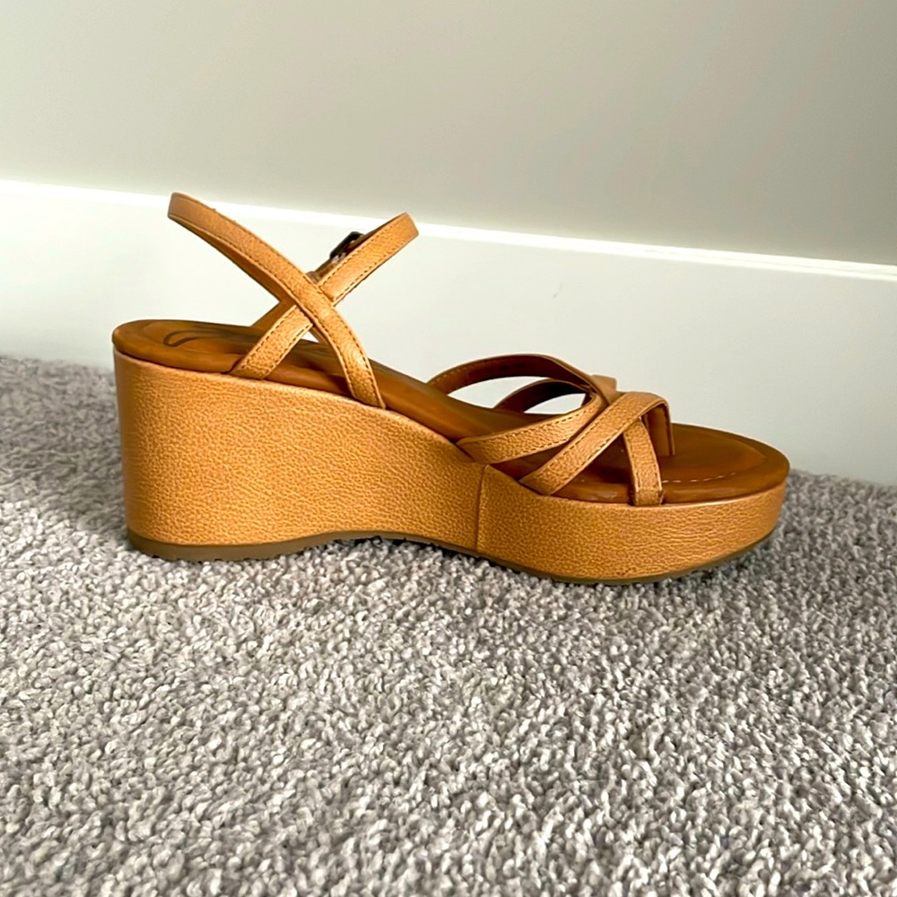 Zodiac Rita Wedge Sandals - Tan, 8.5M